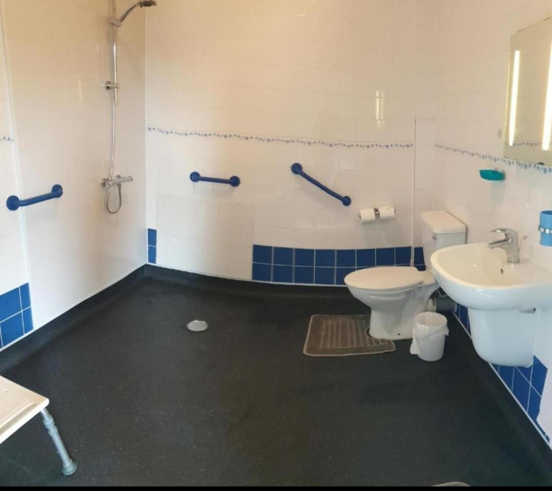 Ty Castell Guest House Caerphilly Room photo