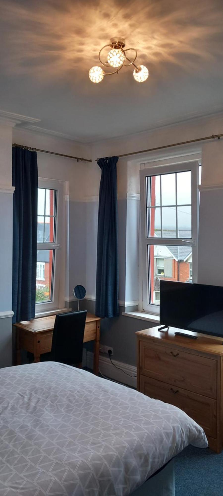 Ty Castell Guest House Caerphilly Room photo